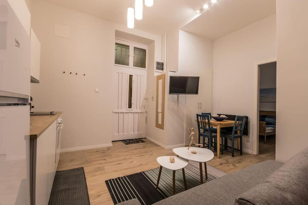 Appartamento A+ Budapest Central Dob Street Esterno foto
